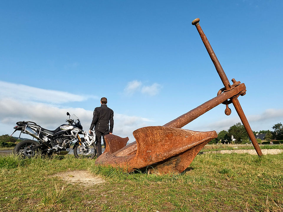 GORANDO - Récit de voyage à moto - Maine-et-Loire