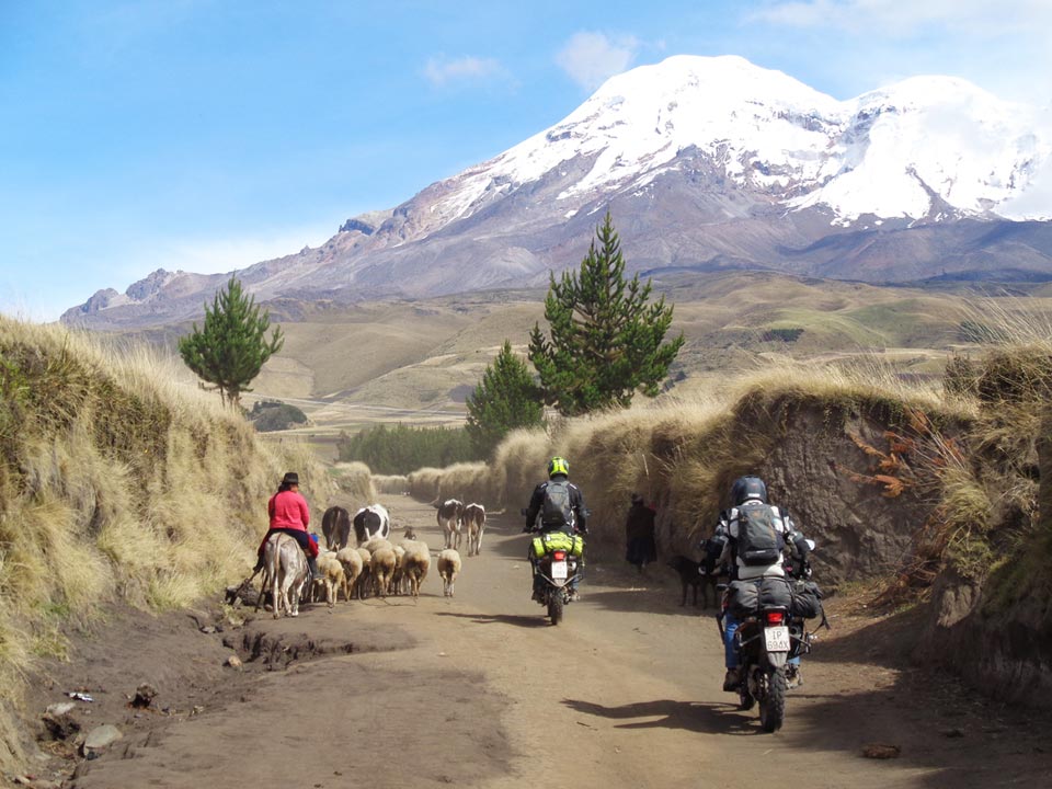 GORANDO - Récit de voyage à moto - Équateur