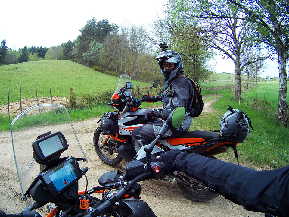GORANDO - Récit de voyage à moto - France