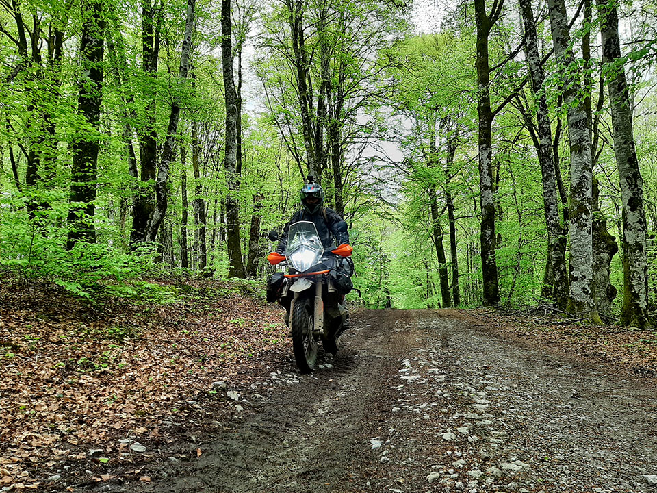 GORANDO - Récit de voyage à moto - France