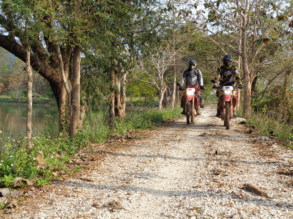 GORANDO - Récit de voyage à moto - Thaïlande